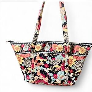 Vera Bradley Large Happy Snails Floral- Multicolor Tote Bag